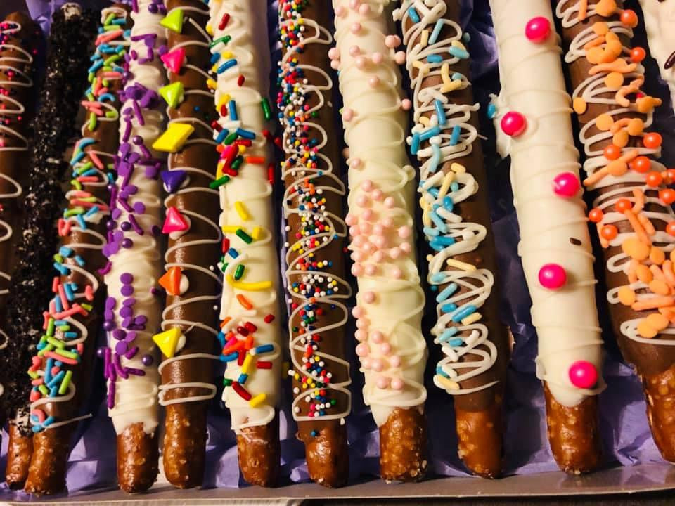 12ct CHOCOLATE DIPPED PRETZEL RODS