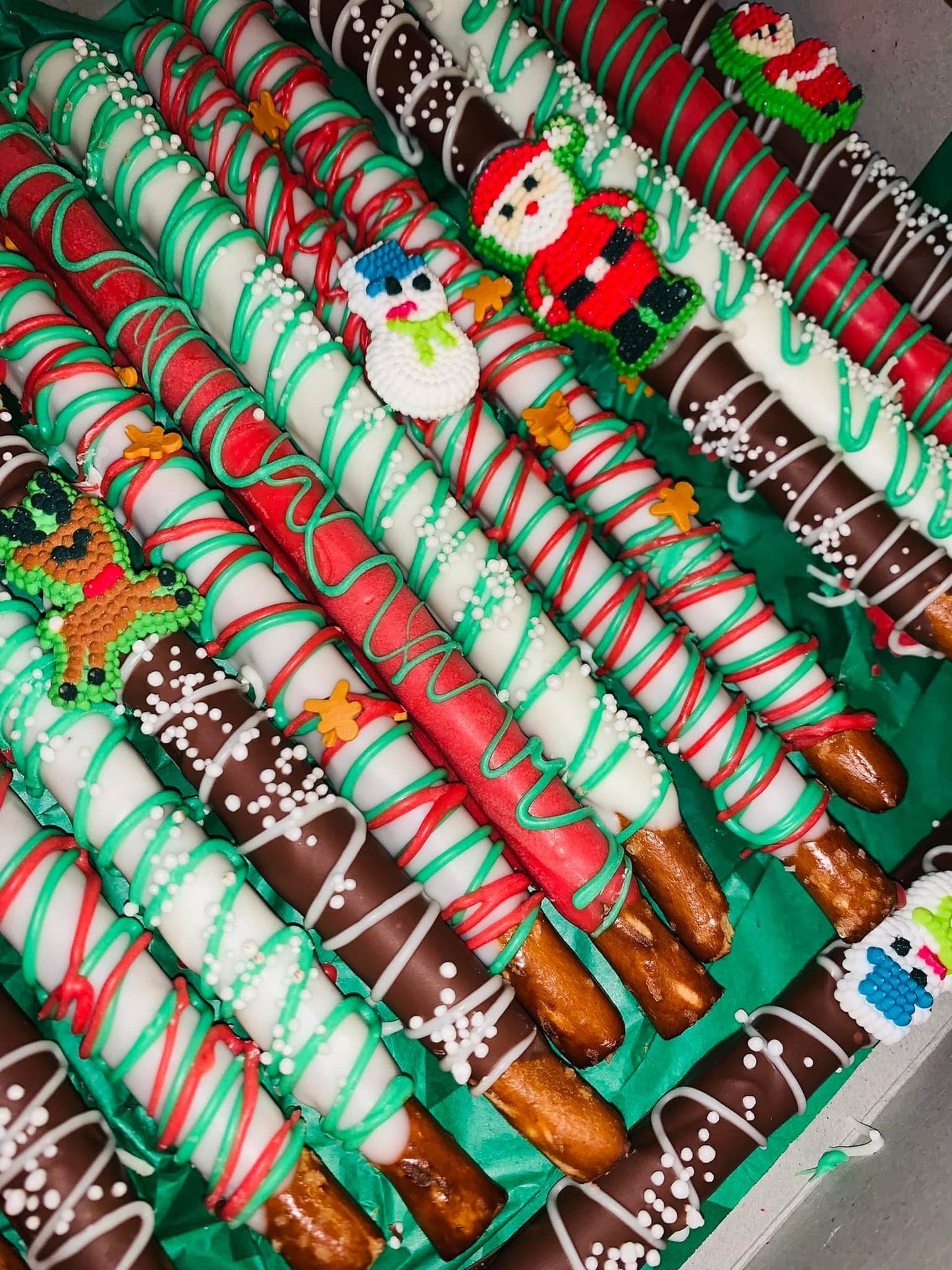 #2 CHRISTMAS CHOCOLATE COVERED PRETZEL RODS (LIMITED TIME ONLY)